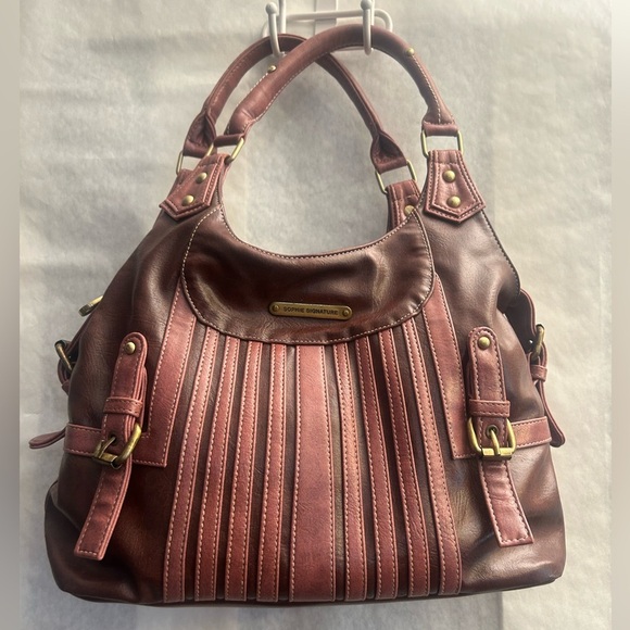 Satchel hobo style purse in faux leather reddish brown color bag.     S - Picture 3 of 12
